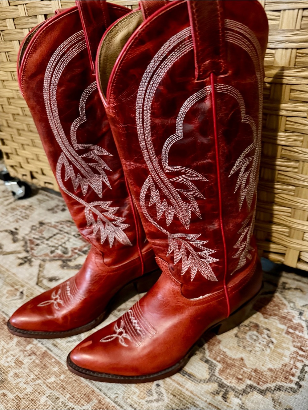 Idyllwind Redhot Western Boots – Red Leather Snip Toe 8 1/2